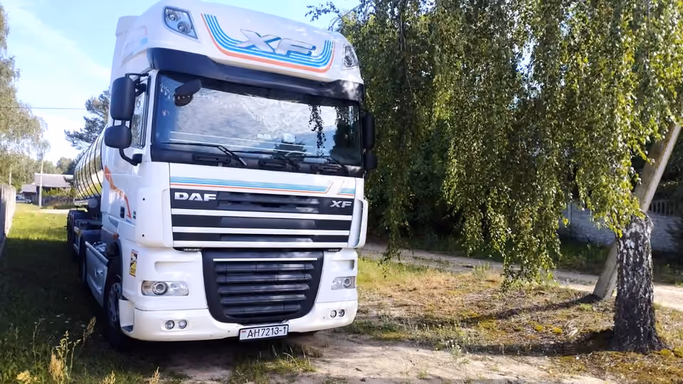 Кабина тягача DAF XF KDM Cargo, вид спереди